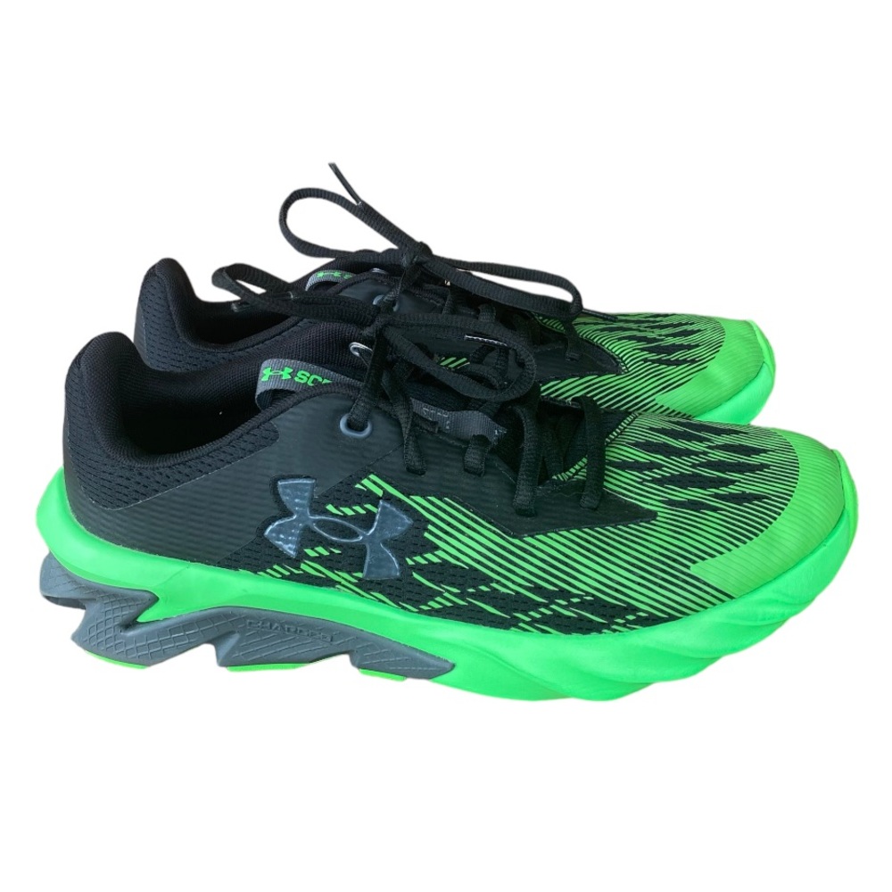 Under Armour UA Charged Scramjet 3 Black Laser Green/Black Youth Sneakers Sz 7Y